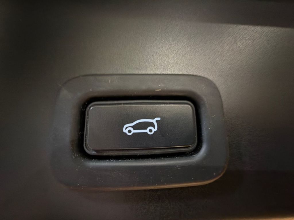 Used Land Rover Range Rover Evoque 2021 for sale - 77382178: Photo 6