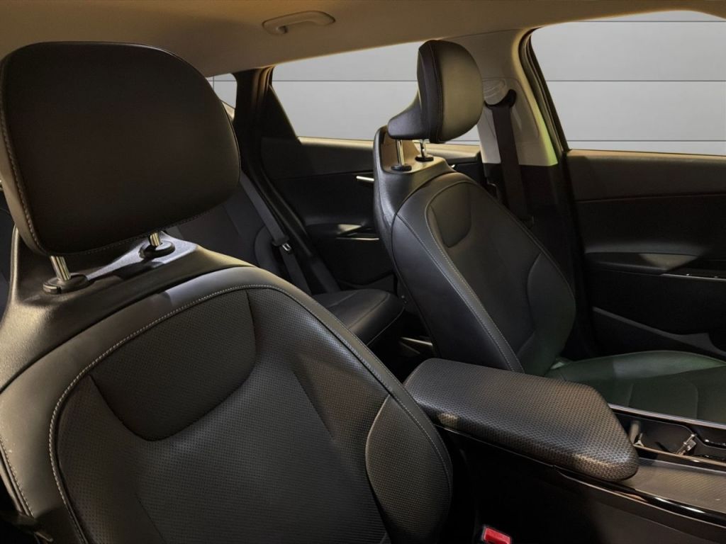 Used Kia EV6 2022 for sale - 77138810: Photo 10