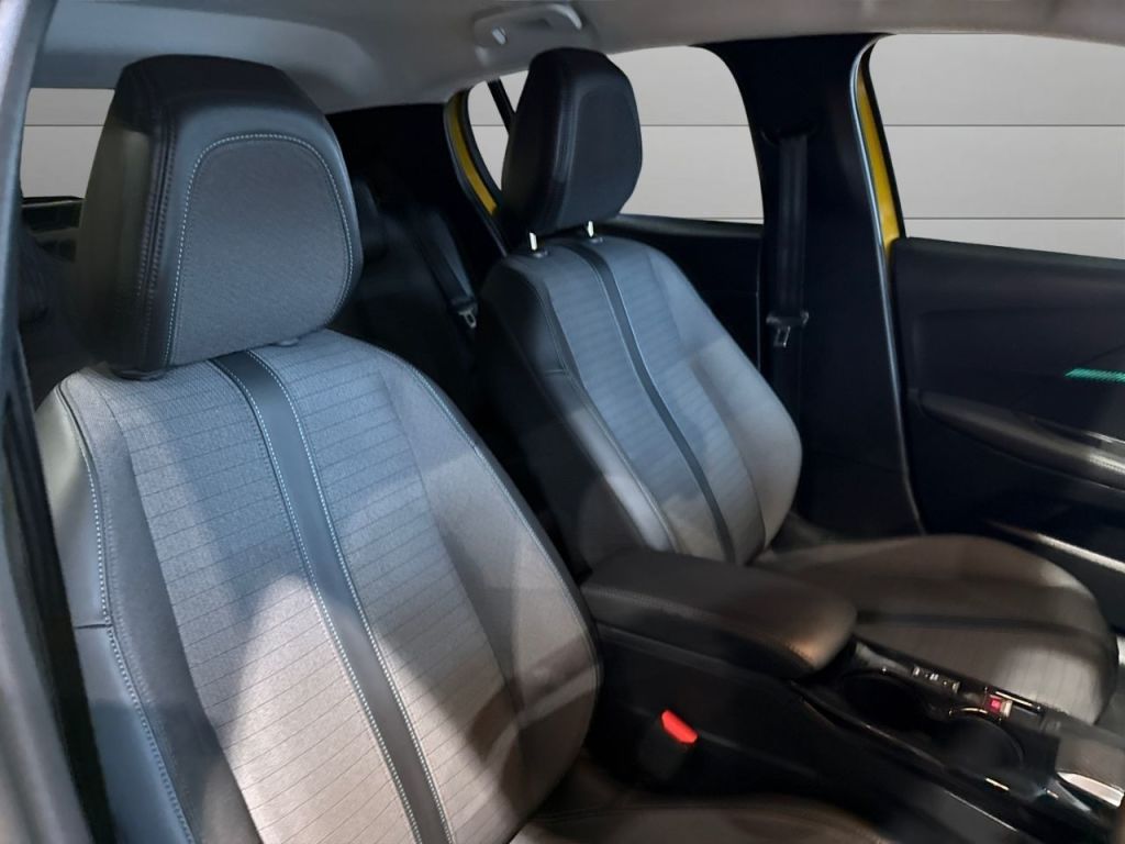 Used Peugeot 208 2023 for sale - 76882942: Photo 14