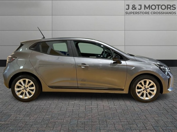Used Renault Clio 2024 for sale - 74516226: Photo 5