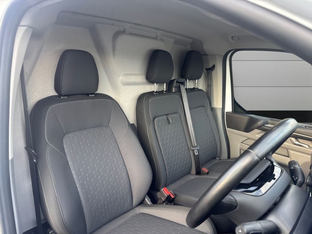 Used Ford Transit Custom 2024 for sale - 76798601: Photo 12