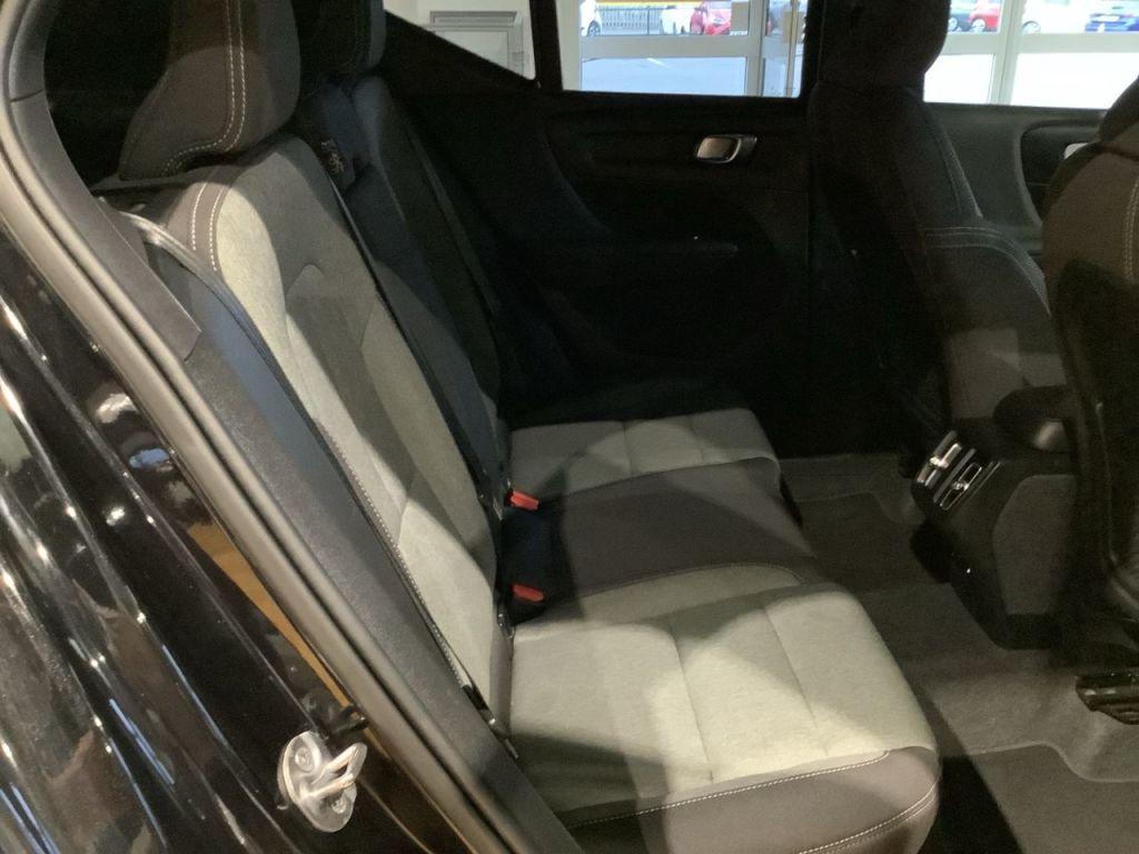 Used Volvo XC40 2023 for sale - 76303219: Photo 12