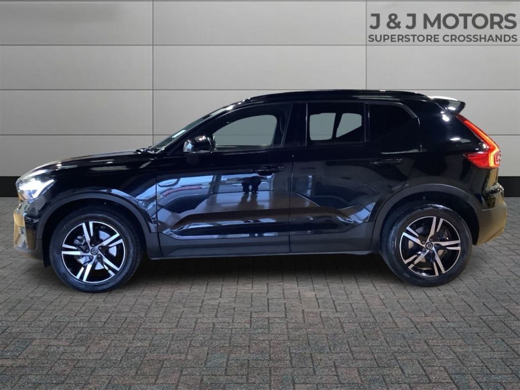 Used Volvo XC40 2023 for sale - 76303219: Photo 4