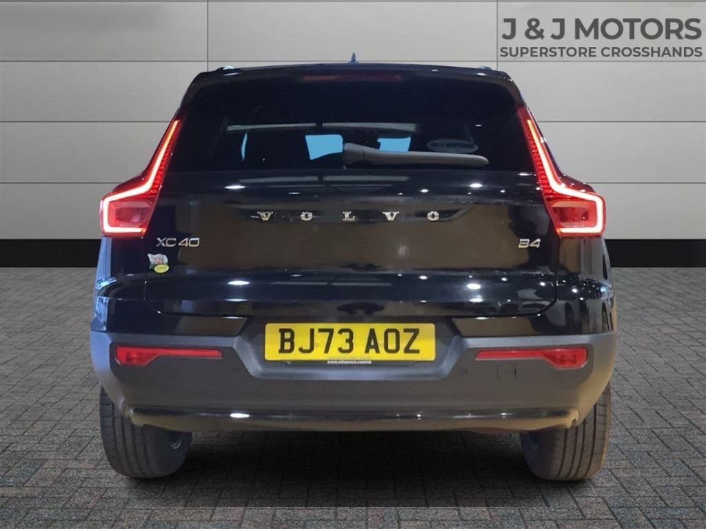 Used Volvo XC40 2023 for sale - 76303219: Photo 6