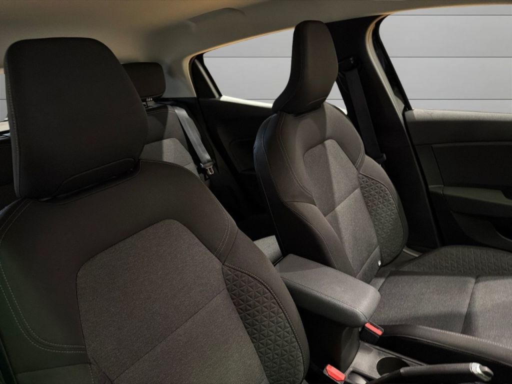 Used Renault Clio 2023 for sale - 78134069: Photo 12