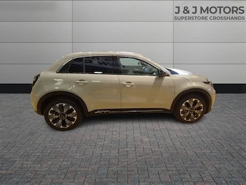 Used Fiat 600 2024 for sale - 79417543: Photo