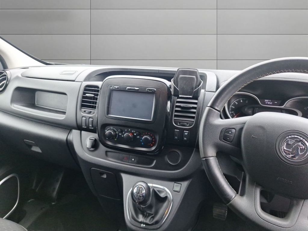 Used Vauxhall Vivaro 2019 for sale - 77620816: Photo 10
