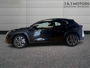 Used Lexus UX 2023 for sale - 79275590: Photo