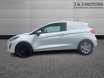 Used Ford Fiesta 2020 for sale - 75527332: Photo