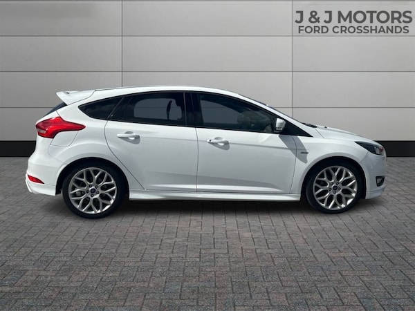 Used Ford Focus 2018 for sale - 76266339: Photo 8