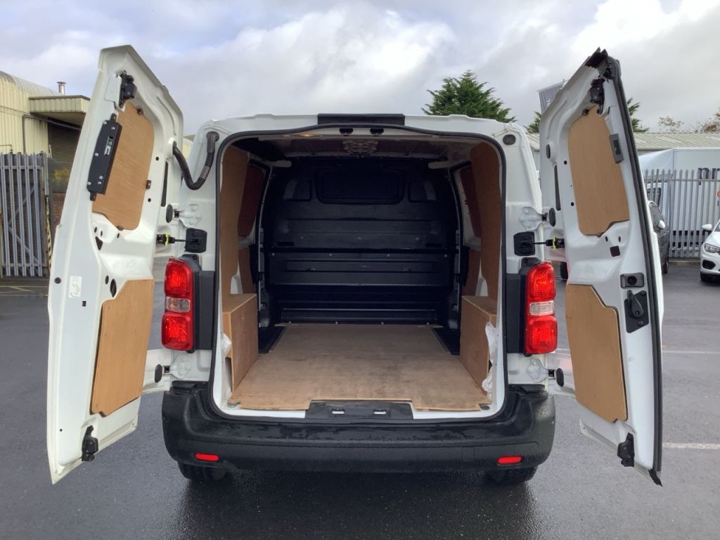 Used Vauxhall Vivaro 2020 for sale - 76329856: Photo 9