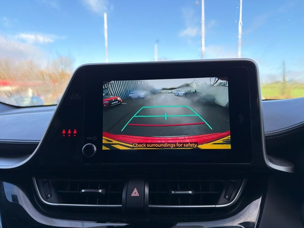 Used Toyota C-HR 2022 for sale - 77679920: Photo 12