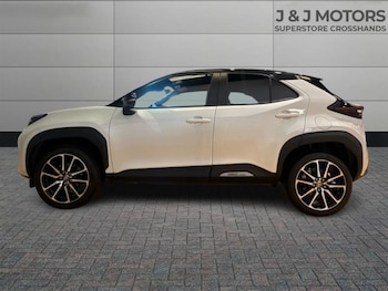 Used Toyota Yaris Cross 2024 for sale - 78597324: Photo