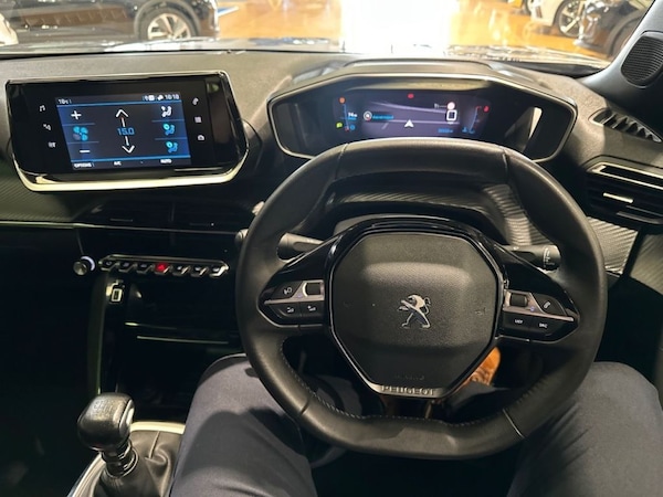 Used Peugeot 2008 2023 for sale - 75046519: Photo 12