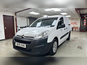 Used Citroen Berlingo 2016 for sale - 76260990: Photo