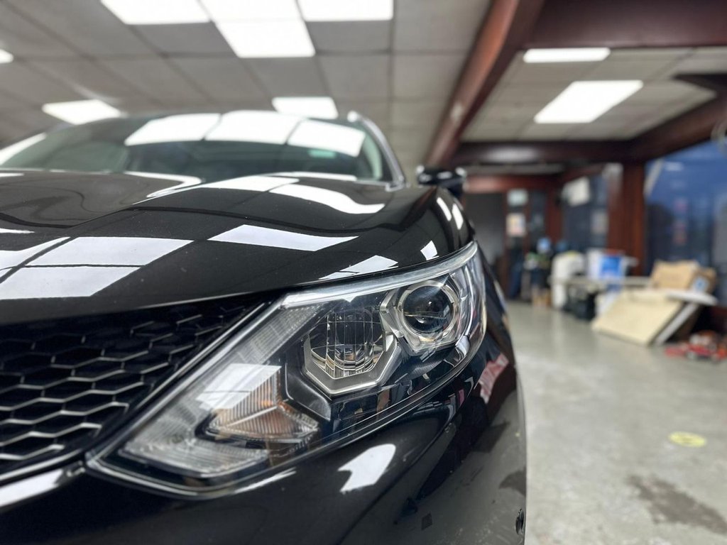 Used Nissan Qashqai 2015 for sale - 76429907: Photo 18