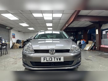 Used Volkswagen Golf 2013 for sale - 76260983: Photo