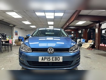 Used Volkswagen Golf 2015 for sale - 76470228: Photo