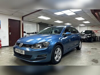Used Volkswagen Golf 2015 for sale - 76470228: Photo