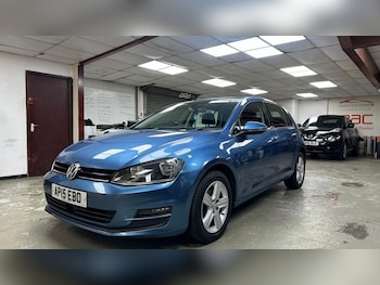 Used Volkswagen Golf 2015 for sale - 76470228: Photo