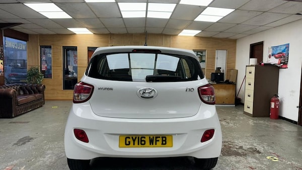 Used Hyundai i10 2016 for sale - 76280175: Photo 13