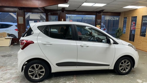 Used Hyundai i10 2016 for sale - 76280175: Photo 14