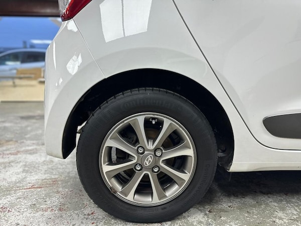 Used Hyundai i10 2016 for sale - 76280175: Photo 35