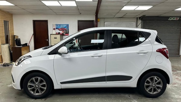 Used Hyundai i10 2016 for sale - 76280175: Photo 9