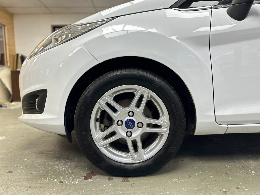 Used Ford Fiesta 2014 for sale - 76430382: Photo 32