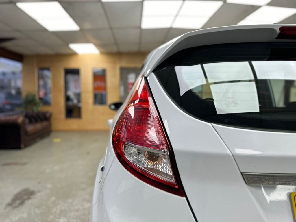 Used Ford Fiesta 2014 for sale - 76430382: Photo 50