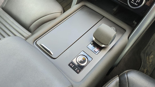 Used Land Rover Discovery 2023 for sale - 76200681: Photo 13