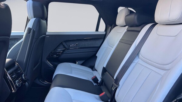 Used Land Rover Range Rover Sport 2022 for sale - 76200746: Photo 4