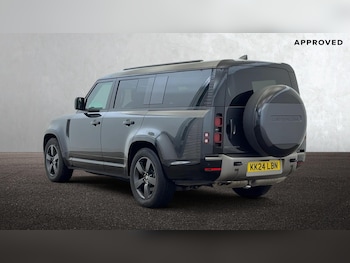 Used Land Rover Defender 2024 for sale - 76151688: Photo 2