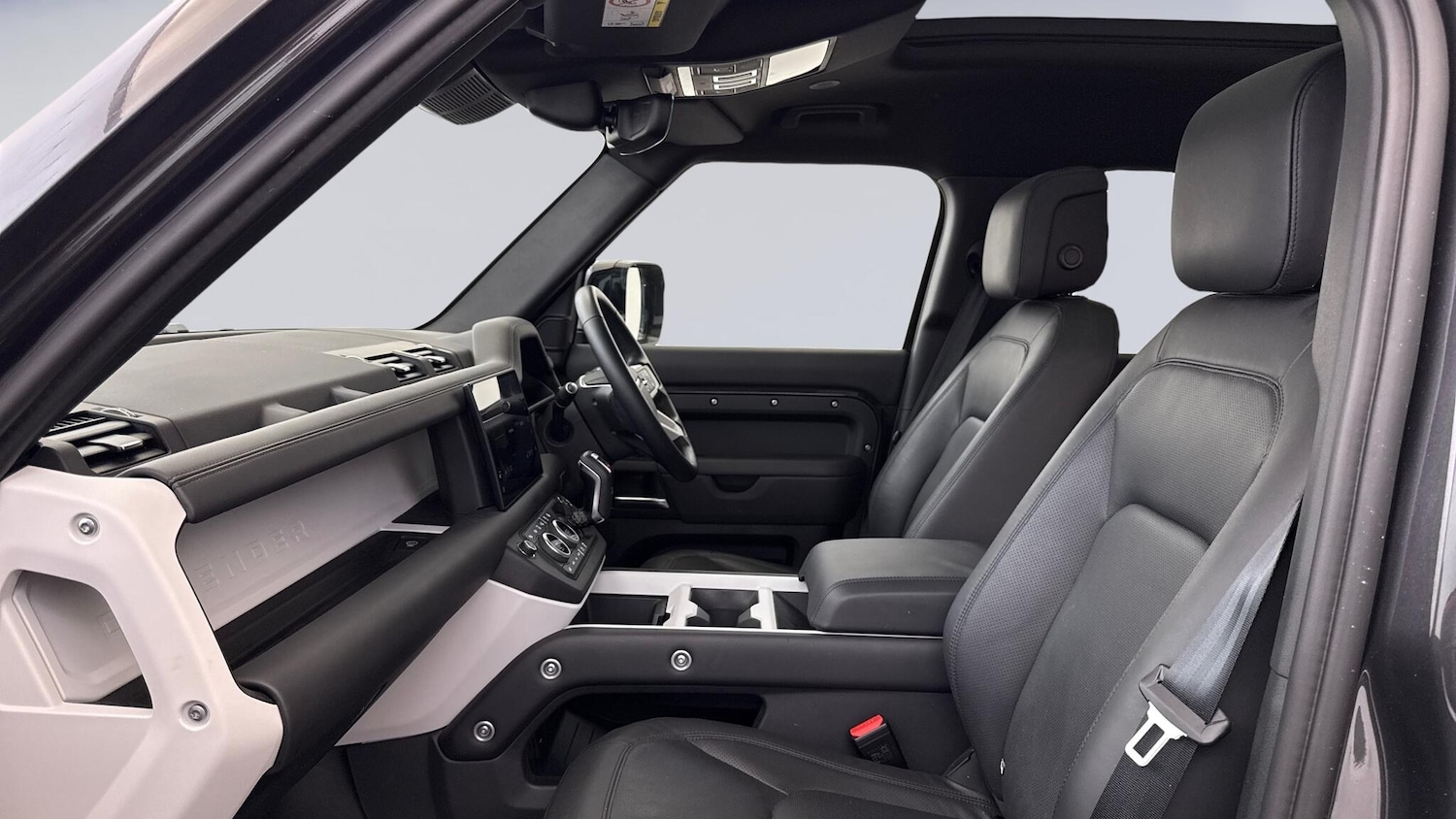 Used Land Rover Defender 2024 for sale - 76151688: Photo 3