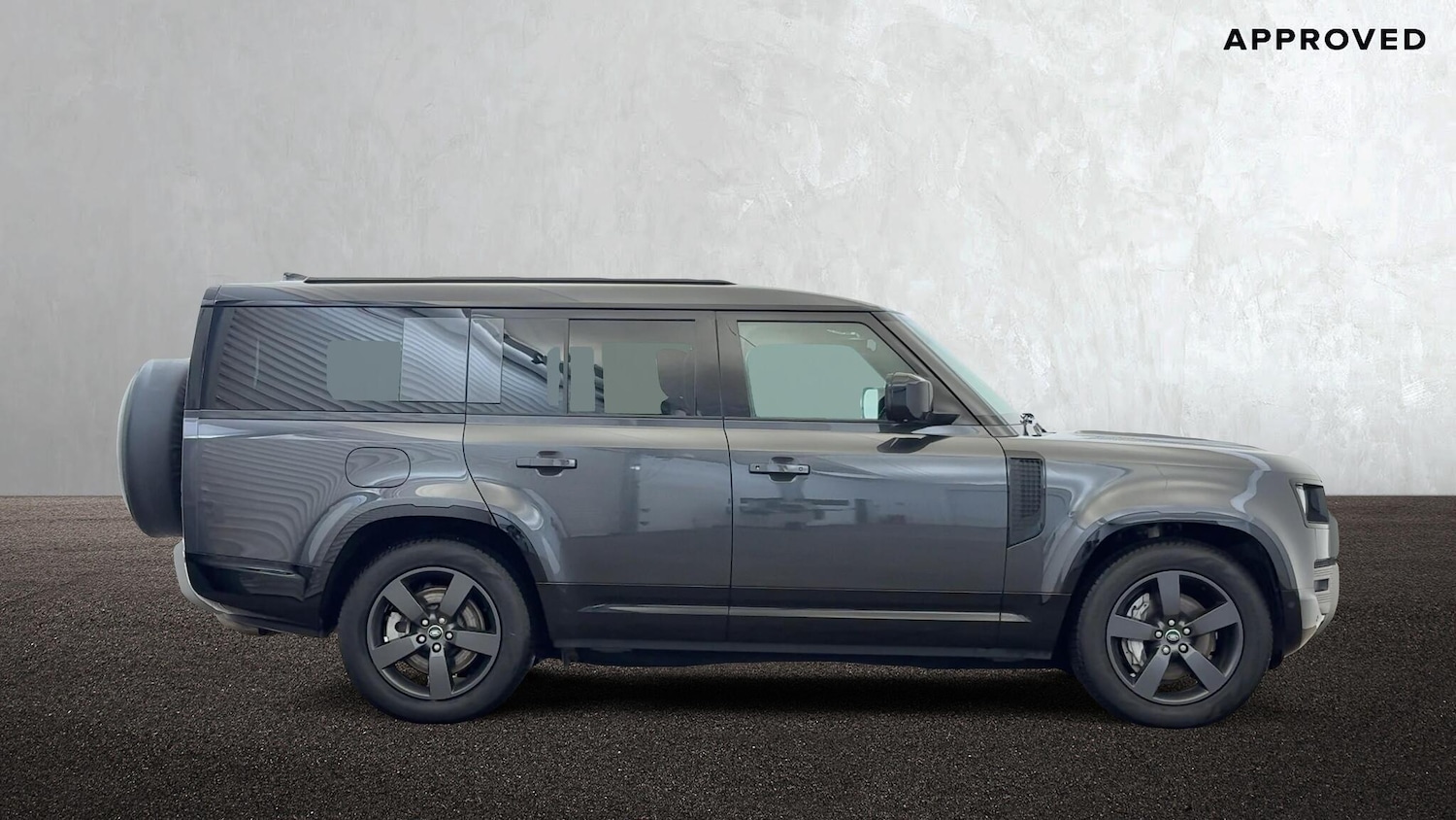 Used Land Rover Defender 2024 for sale - 76151688: Photo 5
