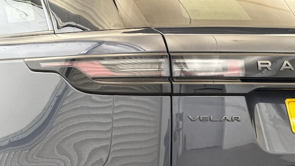 Used Land Rover Range Rover Velar 2023 for sale - 76199755: Photo 19