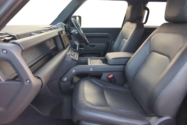 Used Land Rover Defender 2023 for sale - 76201391: Photo 3