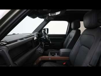 Used Land Rover Defender 110 2023 for sale - 74850039: Photo