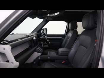Used Land Rover Defender 110 2023 for sale - 74850696: Photo