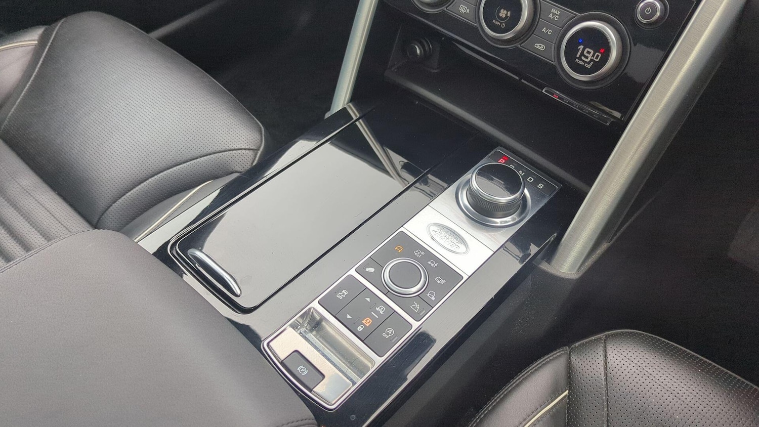 Used Land Rover Discovery 2020 for sale - 76151384: Photo 13