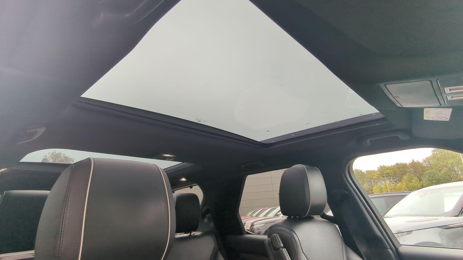 Used Land Rover Discovery 2020 for sale - 76151384: Photo 21