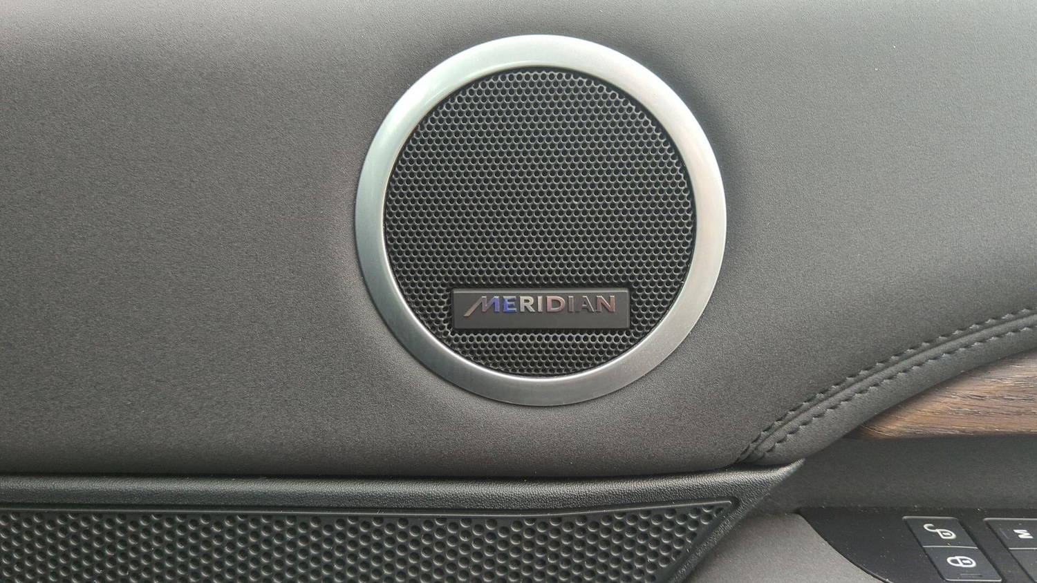 Used Land Rover Discovery 2020 for sale - 76151384: Photo 24