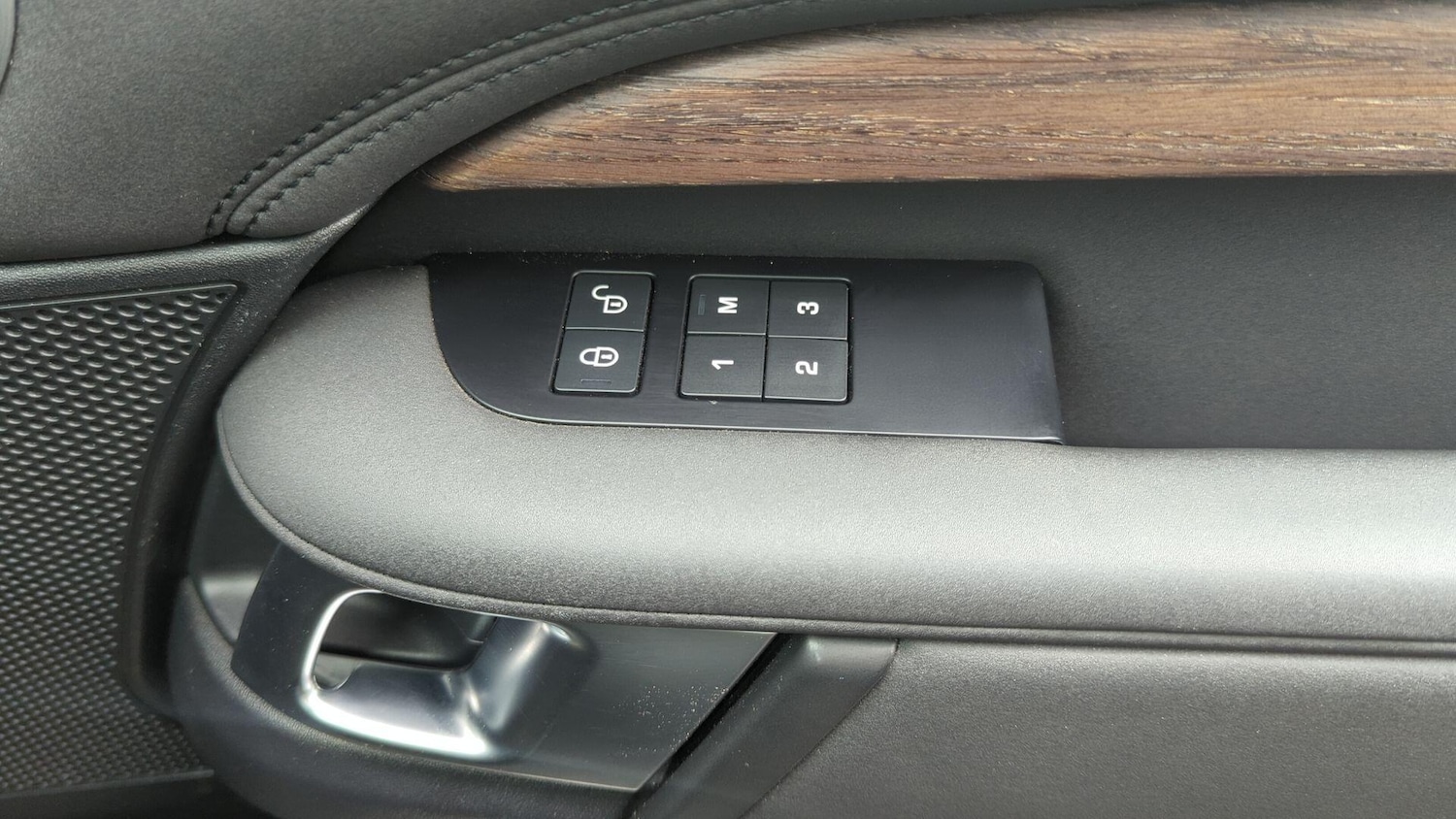 Used Land Rover Discovery 2020 for sale - 76151384: Photo 25