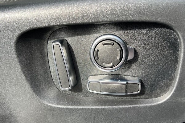 Used Land Rover Range Rover Evoque 2023 for sale - 76200169: Photo 31