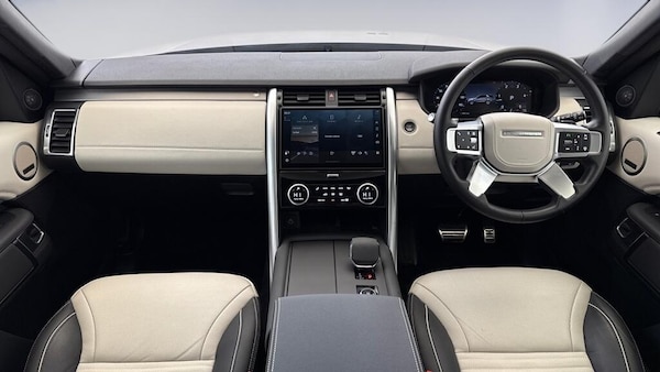 Used Land Rover Discovery 2024 for sale - 76200053: Photo 9
