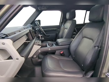 Used Land Rover Defender 110 2023 for sale - 75539515: Photo