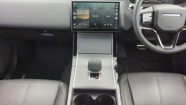 Used Land Rover Range Rover Velar 2025 for sale - 76199768: Photo 14