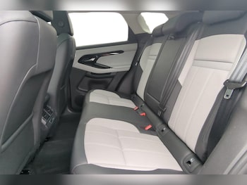 Used Land Rover Range Rover Evoque 2024 for sale - 76151950: Photo 4