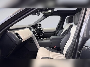 Used Land Rover Discovery 2024 for sale - 76201205: Photo
