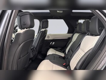 Used Land Rover Discovery 2024 for sale - 76201205: Photo
